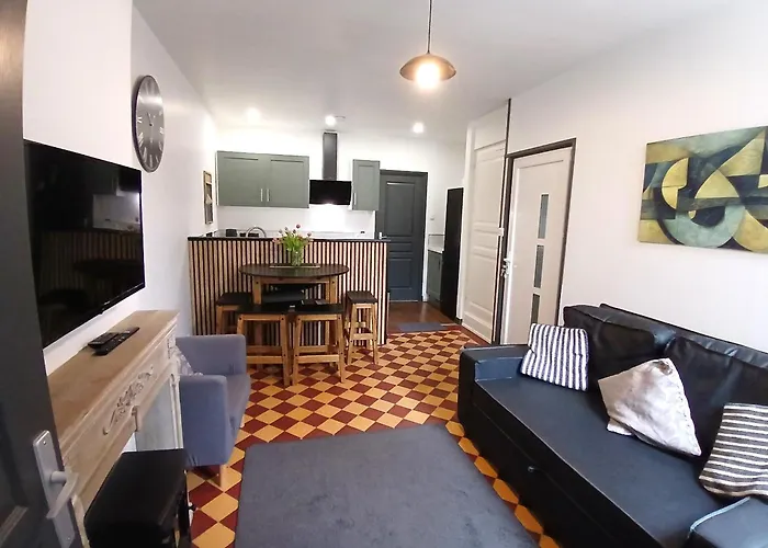 Apartment With A Garden
